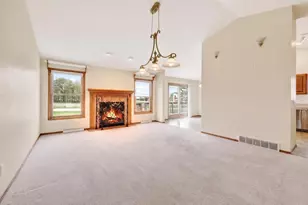 3781 Token Rd, DeForest, WI 53532 - Photo 5