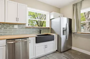 601 Vine St, Wisconsin Dells, WI 53965 - Photo 19