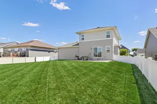 868 Tamarack Ln, Sun Prairie, WI 53590 - Photo 33