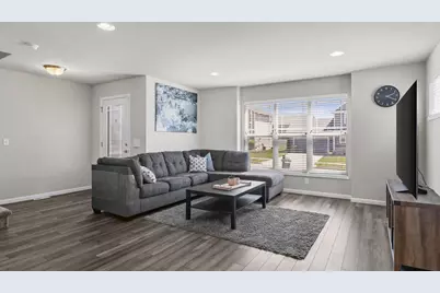 868 Tamarack Lane, Sun Prairie, WI 53590 - Photo 5