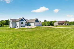 4648 Pierceville Rd, Cottage Grove, WI 52527 - Photo 37