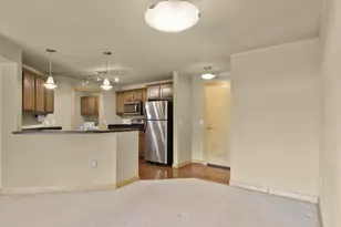 8253 Mayo Dr, Madison, WI 53719 - Photo 9