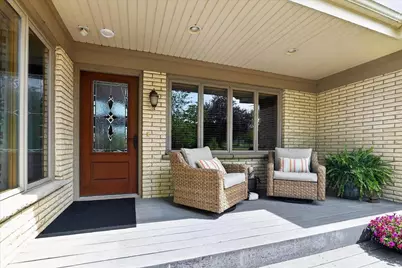 404 Sunset Court, Marshall, WI 53559 - Photo 7