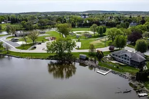 404 Sunset Ct, Marshall, WI 53559 - Photo 5