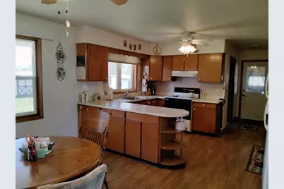 24 4th Street, Montello, WI 53949 - Photo 5
