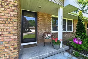 5583 Barbara Dr, Fitchburg, WI 53711 - Photo 3