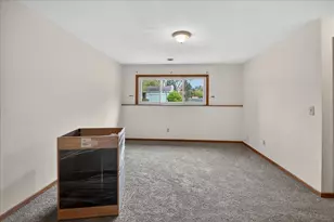2660-2658 Chesapeake Dr, Fitchburg, WI 53719 - Photo 53
