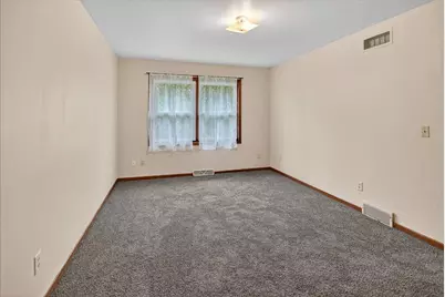 2660-2658 Chesapeake Drive, Fitchburg, WI 53719 - Photo 49