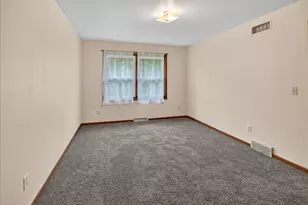 2660-2658 Chesapeake Dr, Fitchburg, WI 53719 - Photo 49
