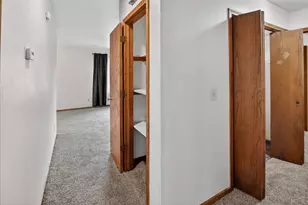 2660-2658 Chesapeake Dr, Fitchburg, WI 53719 - Photo 41