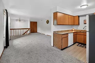 2660-2658 Chesapeake Dr, Fitchburg, WI 53719 - Photo 39