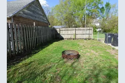 220 Trush Court, Beloit, WI 53511 - Photo 11