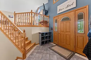 2366 Reinhardt Ct, Reedsburg, WI 53959 - Photo 7