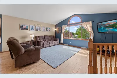 2366 Reinhardt Court, Reedsburg, WI 53959 - Photo 9