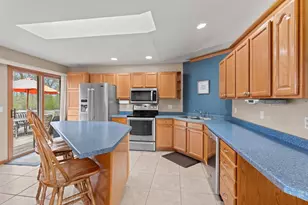 2366 Reinhardt Ct, Reedsburg, WI 53959 - Photo 15