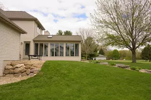 2717 Olin Way, Sun Prairie, WI 53590 - Photo 73