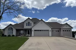 2717 Olin Way, Sun Prairie, WI 53590 - Photo 1