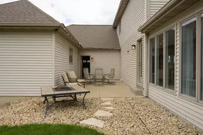 2717 Olin Way, Sun Prairie, WI 53590 - Photo 81