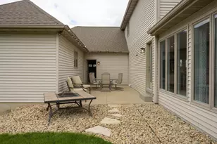 2717 Olin Way, Sun Prairie, WI 53590 - Photo 81