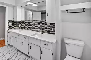 3422 Marcy Rd, Madison, WI 53704 - Photo 43