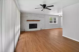 3422 Marcy Rd, Madison, WI 53704 - Photo 19