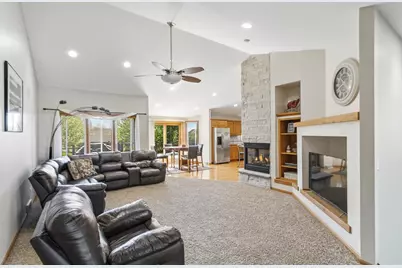 116 Sandy Court, Mount Horeb, WI 53572 - Photo 13