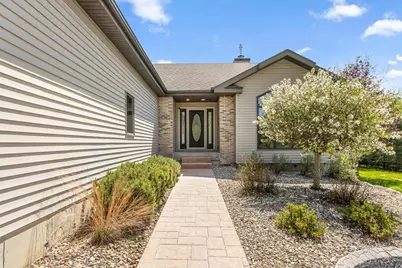 116 Sandy Court, Mount Horeb, WI 53572 - Photo 5