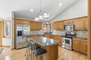 116 Sandy Ct, Mount Horeb, WI 53572 - Photo 25
