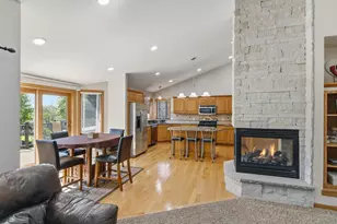 116 Sandy Ct, Mount Horeb, WI 53572 - Photo 21