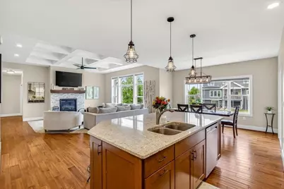 2610 Genevieve Way, Waunakee, WI 53597 - Photo 15