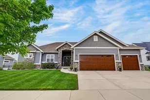 2610 Genevieve Way, Waunakee, WI 53597 - Photo 73