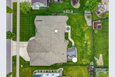 2610 Genevieve Way, Waunakee, WI 53597 - Photo 85