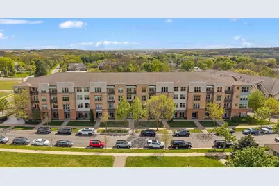 8201 Mayo Drive #307, Madison, WI 53719 - Photo 3
