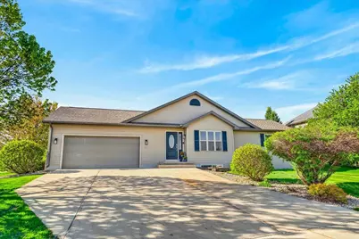 806 Longwood Drive, Oregon, WI 53575 - Photo 1