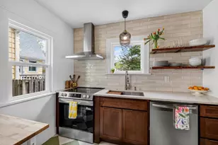 653 Sheldon St, Madison, WI 53711 - Photo 19
