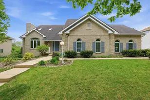 8813 Nelson Crossing, Verona, WI 53593 - Photo 3