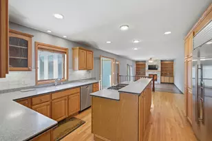 8813 Nelson Crossing, Verona, WI 53593 - Photo 7