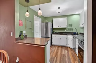 4514 Hammersley Rd, Madison, WI 53711 - Photo 9