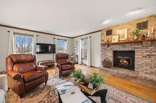 413 Park St, Cambridge, WI 53523 - Photo 7
