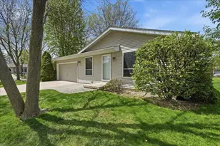 3502 Old Gate Rd, Madison, WI 53704 - Photo 3
