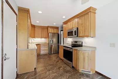 3502 Old Gate Road, Madison, WI 53704 - Photo 7
