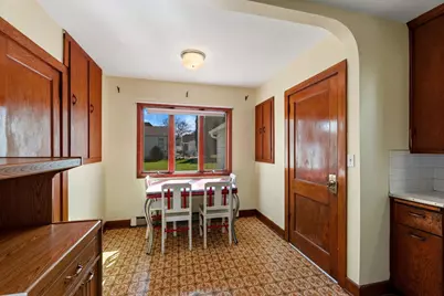 717 University Avenue, Beaver Dam, WI 53916 - Photo 5