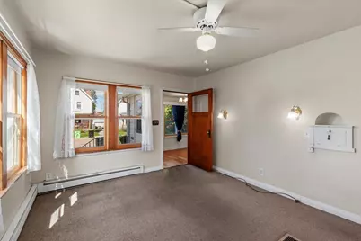 717 University Avenue, Beaver Dam, WI 53916 - Photo 3