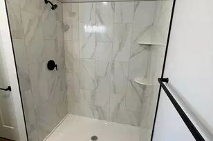 827 Vineyard Dr, Cambridge, WI 53523 - Photo 27