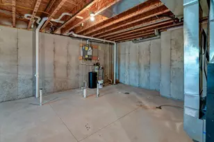 825 Vineyard Dr, Cambridge, WI 53523 - Photo 33