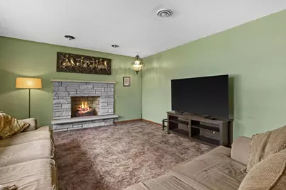 211 Prairie Avenue, Lake Mills, WI 53551 - Photo 11