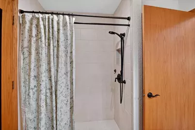 1198 Sawyer Way, Sun Prairie, WI 53590 - Photo 17