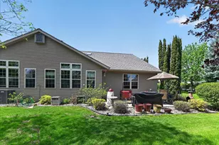 1198 Sawyer Way, Sun Prairie, WI 53590 - Photo 5