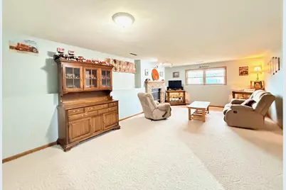 516 Mohawk Trail, DeForest, WI 53532 - Photo 17