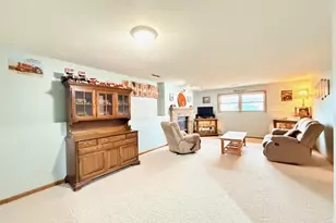 516 Mohawk Trail, DeForest, WI 53532 - Photo 17